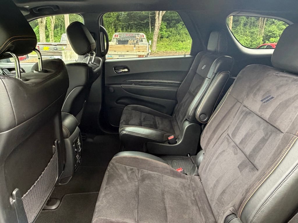 Used 2023 Dodge Durango R/T w/ Hemi Orange Plus Package AWD/4WD image 29