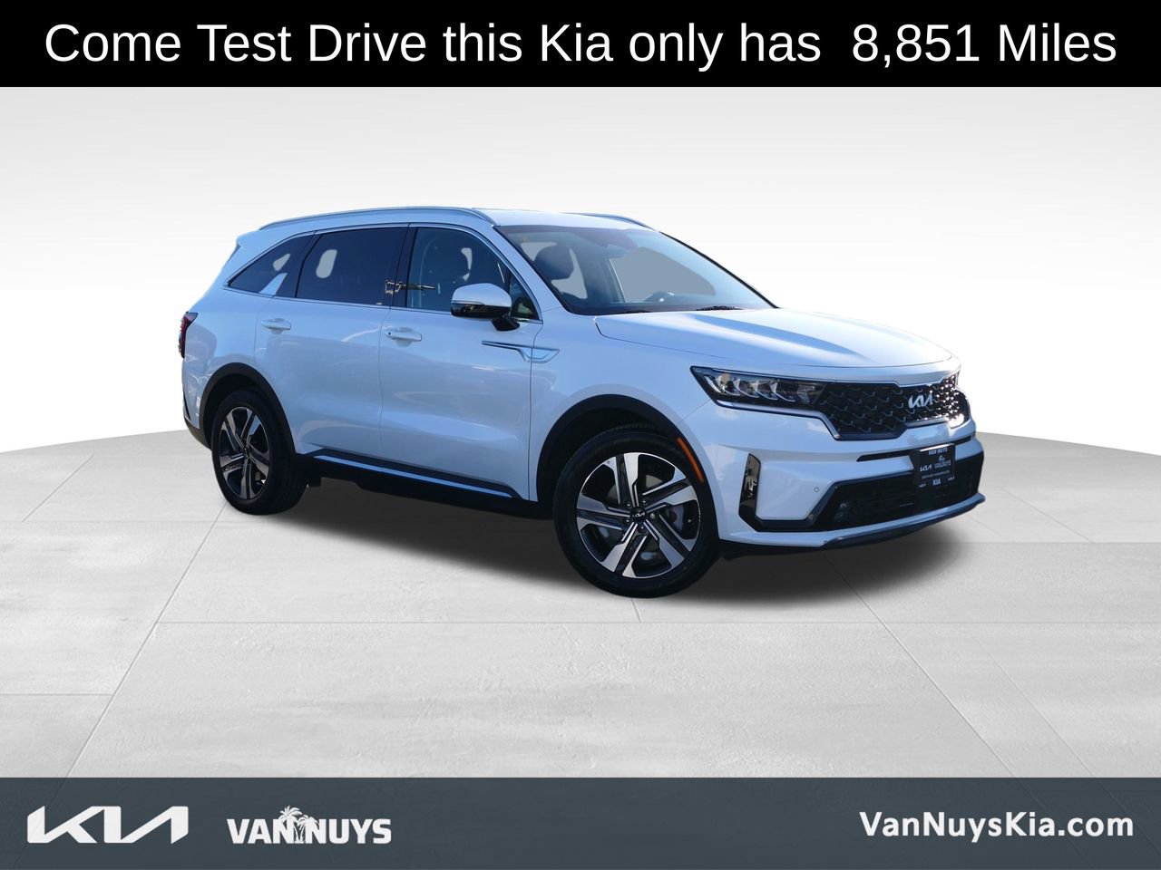 Used 2023 Kia Sorento EX image 1