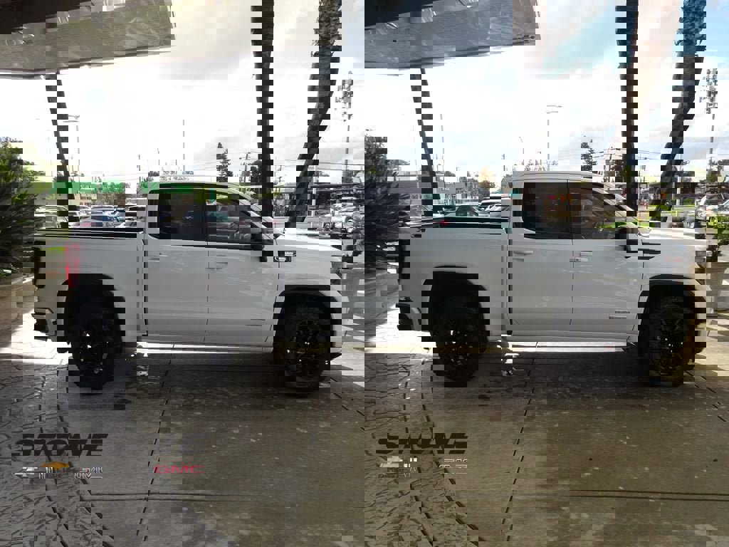 New 2026 GMC Sierra 1500 Elevation image 10