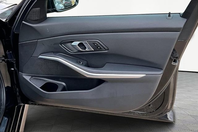 Used 2024 BMW 330i xDrive Sedan image 19