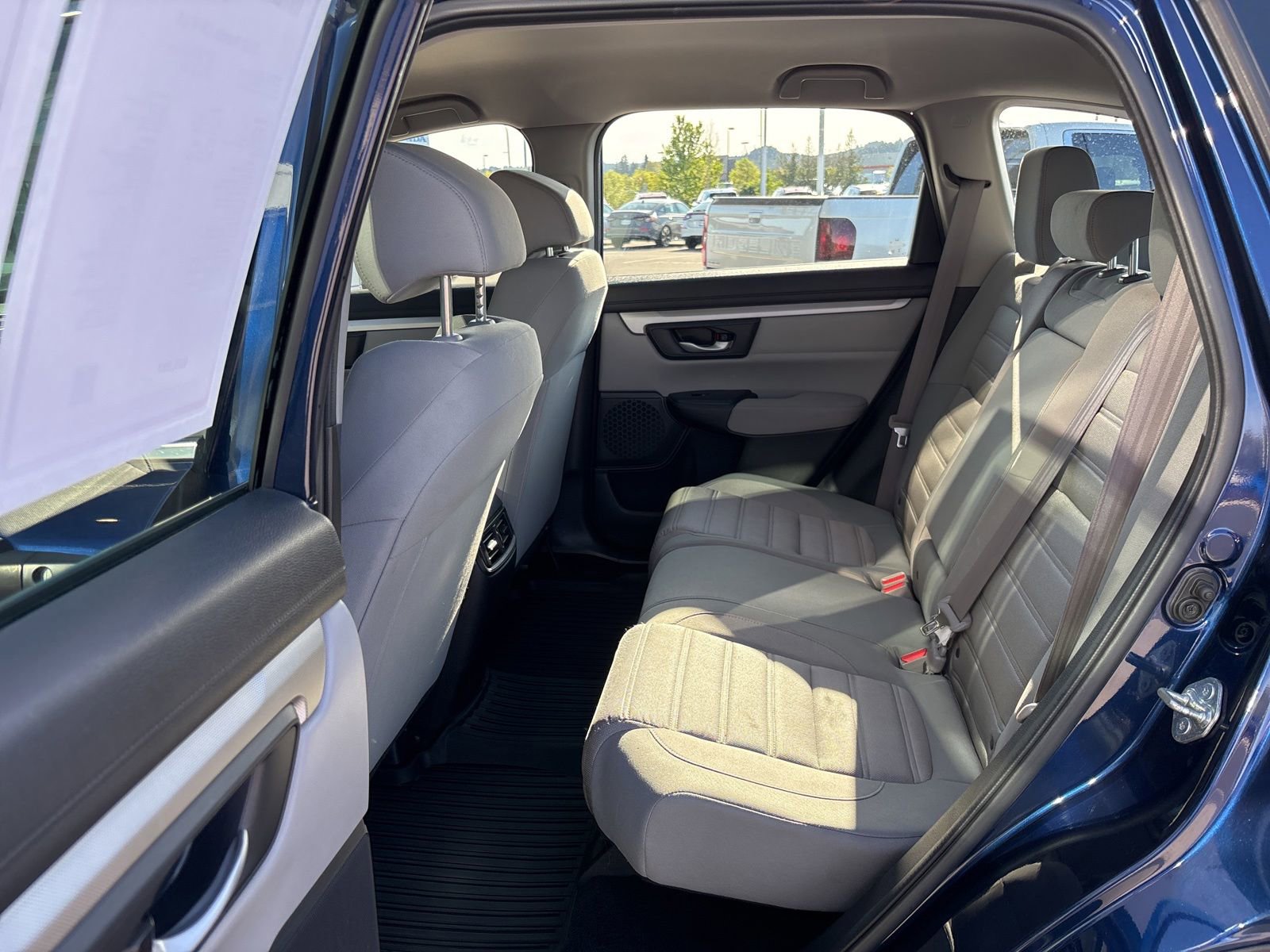 Used 2018 Honda CR-V LX image 12