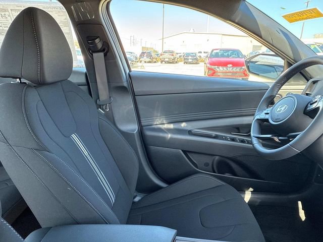New 2026 Hyundai Elantra SEL Sport w/ Cargo Package image 15