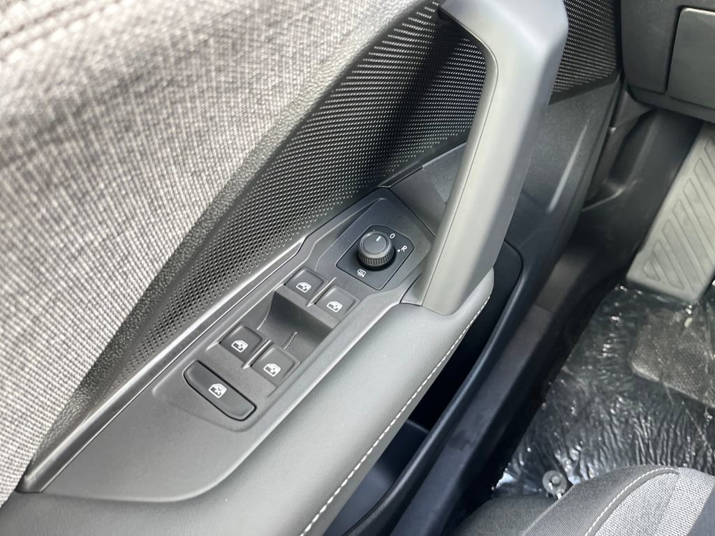 New 2026 Volkswagen Tiguan S image 23