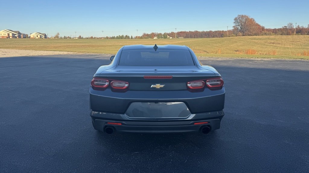 Used 2019 Chevrolet Camaro LT image 6