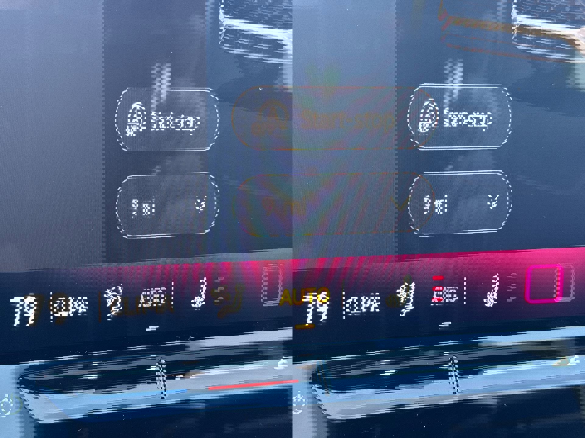 New 2026 Volkswagen Tiguan SE R-Line image 12