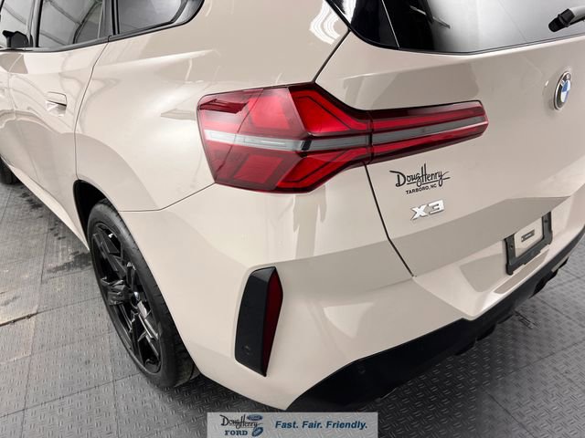 Used 2025 BMW X3 M50 w/ Premium Package image 12