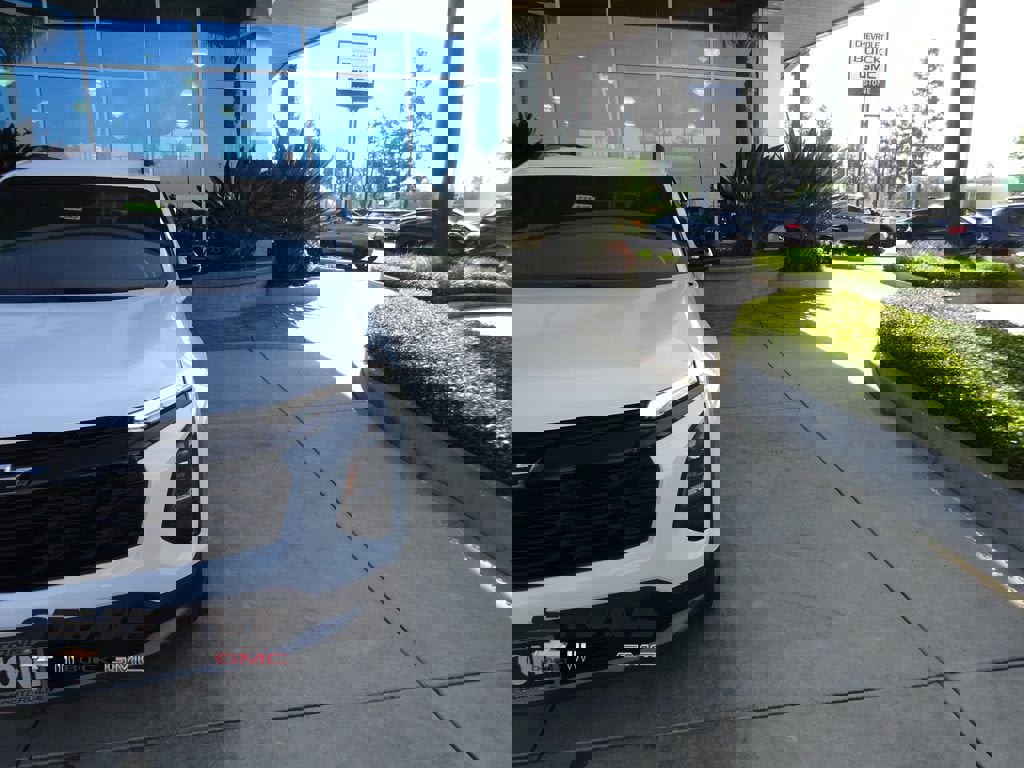 New 2026 Chevrolet Equinox LT w/ Midnight Edition image 32