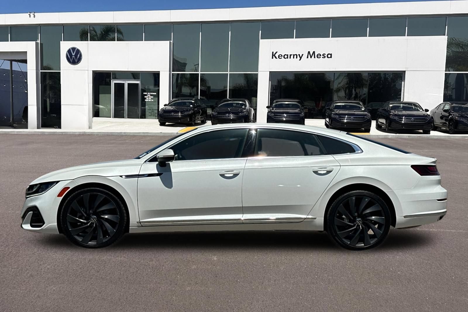Used 2023 Volkswagen Arteon SEL AWD/4WD image 7