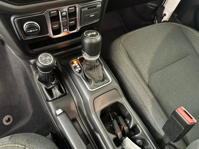 Used 2024 Jeep Wrangler Unlimited w/ Convenience Group image 20