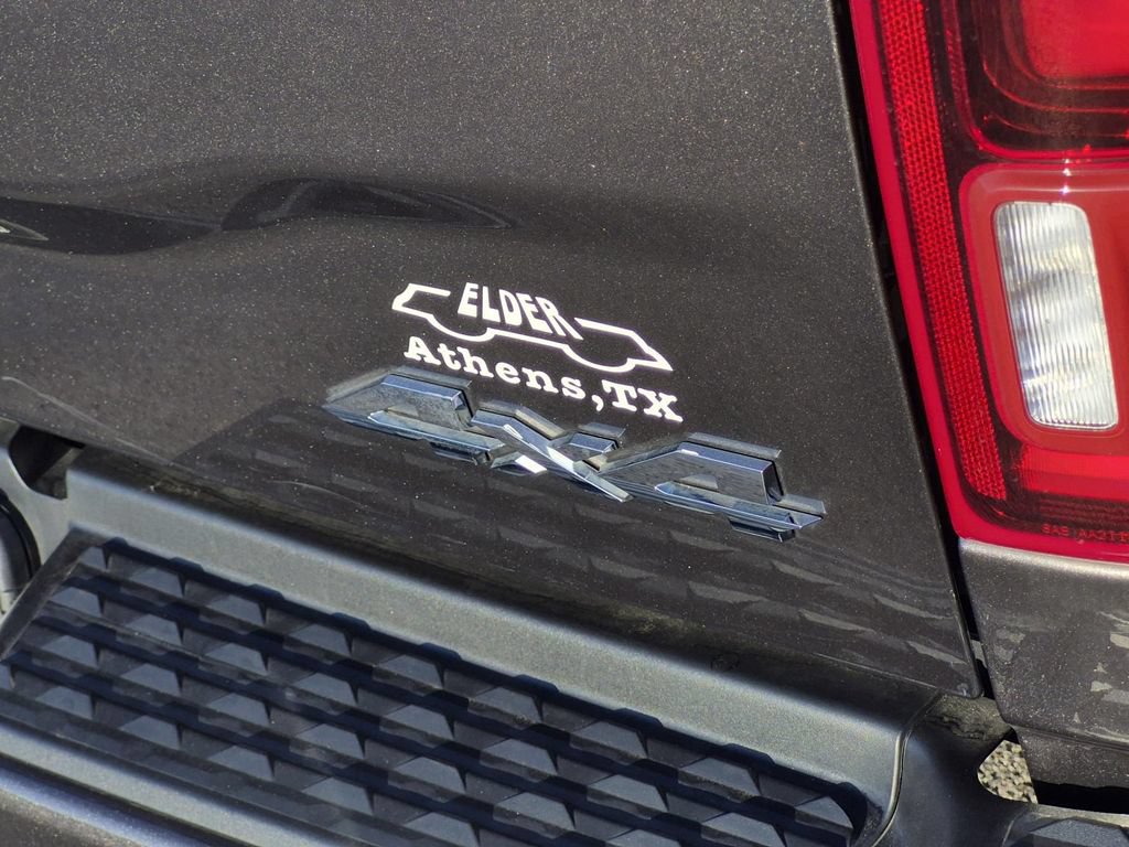 Used 2025 RAM 2500 Laramie w/ Sport Appearance Package AWD/4WD image 9