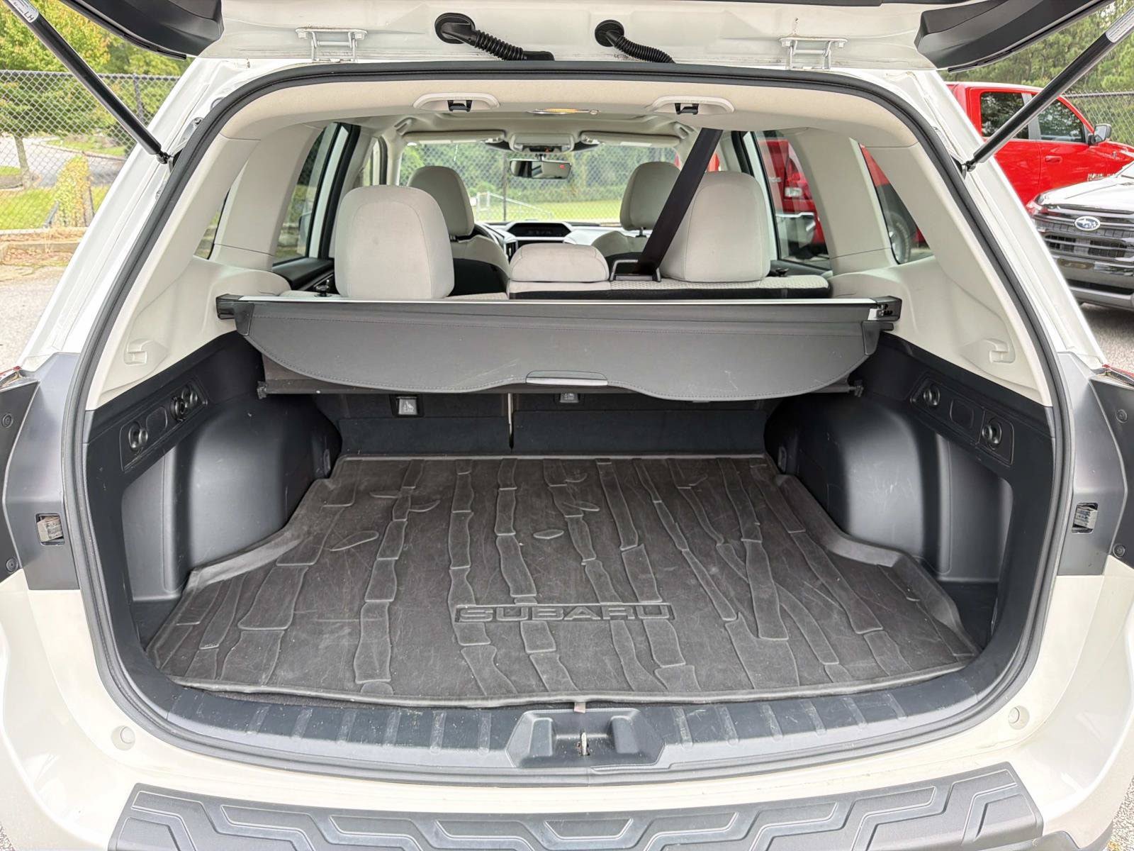 Used 2023 Subaru Forester Premium AWD/4WD image 20