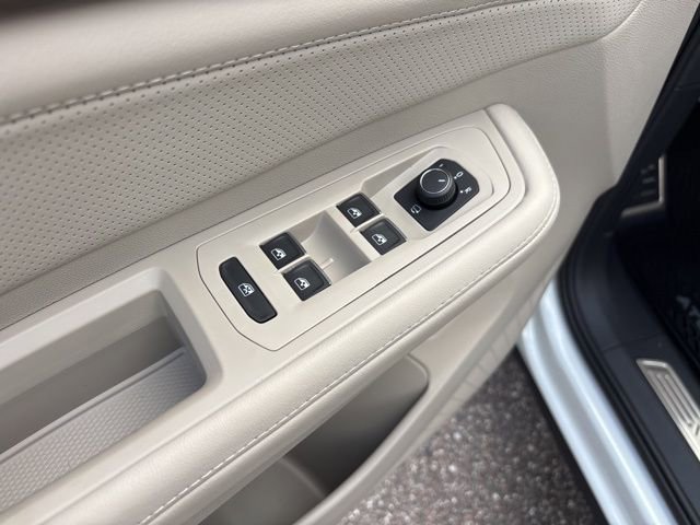 New 2026 Volkswagen Atlas SEL Premium R-Line image 11