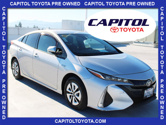 Used 2018 Toyota Prius Prime Plus image 1