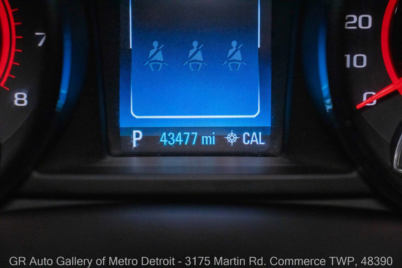 Used 2014 Chevrolet SS RWD image 18