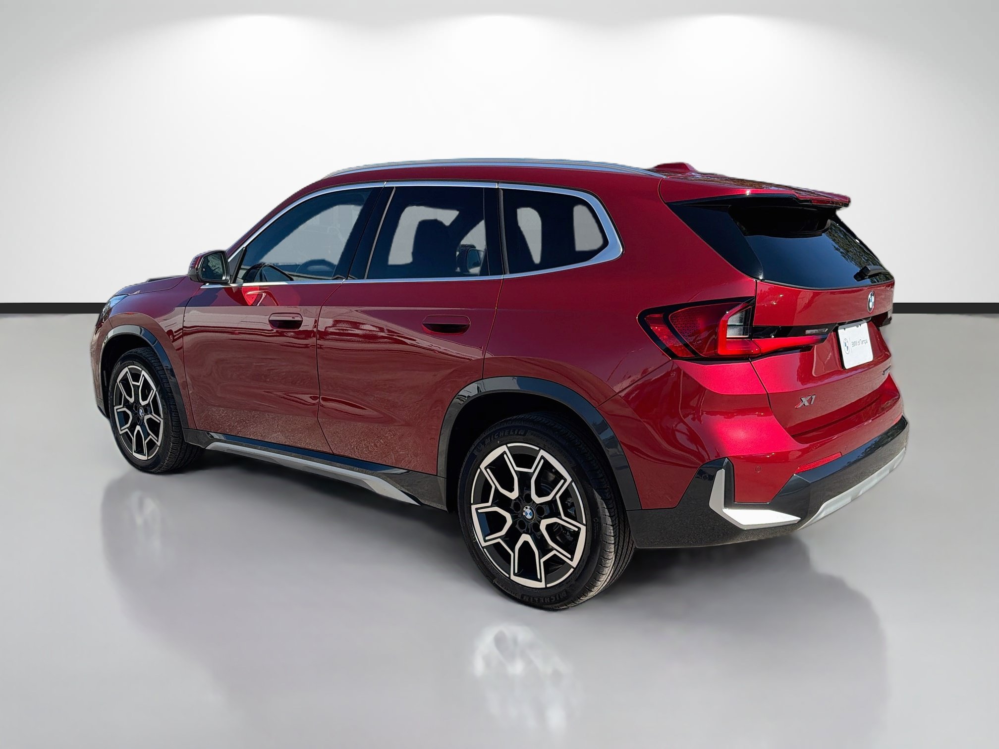 Used 2026 BMW X1 xDrive28i AWD/4WD image 5