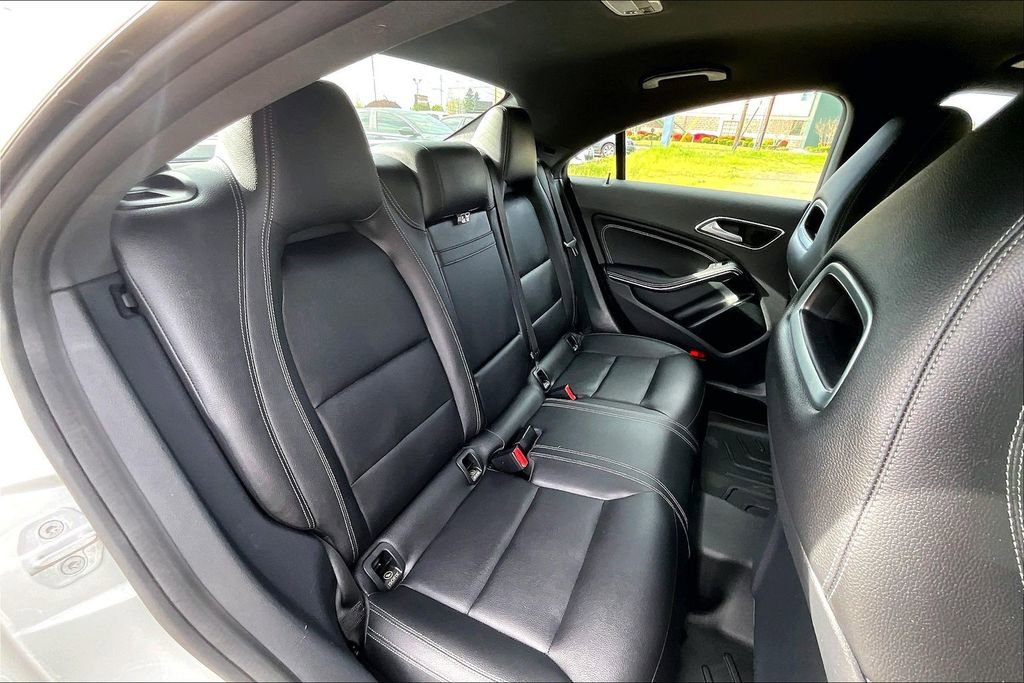 Used 2017 Mercedes-Benz CLA 250 4MATIC image 20