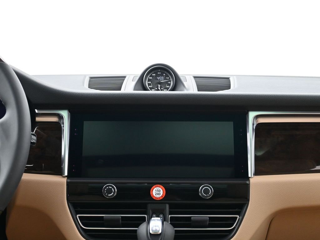 New 2026 Porsche Macan S image 11