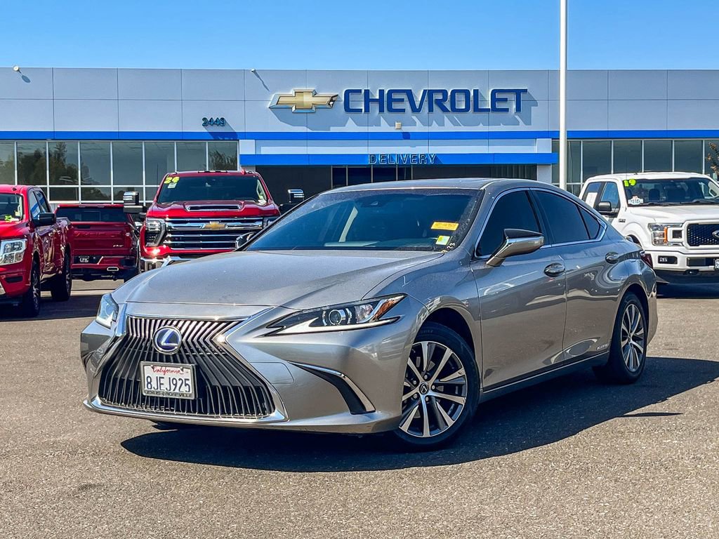 Used 2019 Lexus ES 300h