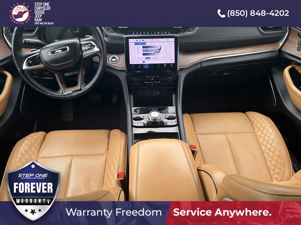 Used 2024 Jeep Grand Cherokee L Summit w/ Rear Seat Video Group I AWD/4WD image 13