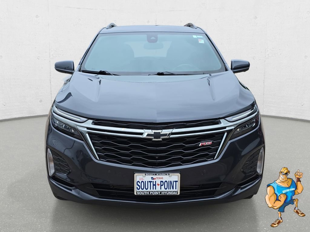 Used 2022 Chevrolet Equinox RS w/ Infotainment Package FWD image 2