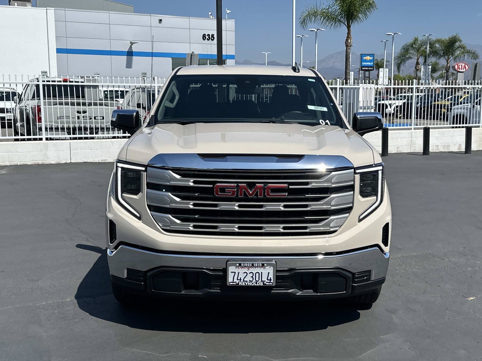 New 2026 GMC Sierra 1500 SLE w/ Preferred Package RWD image 2