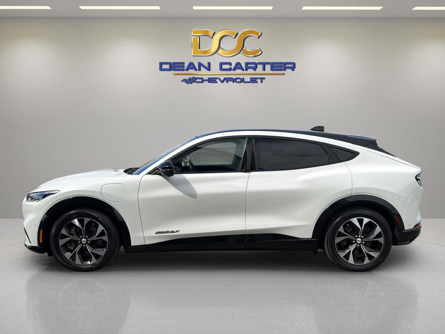 Used 2021 Ford Mustang Mach-E Premium AWD/4WD image 2