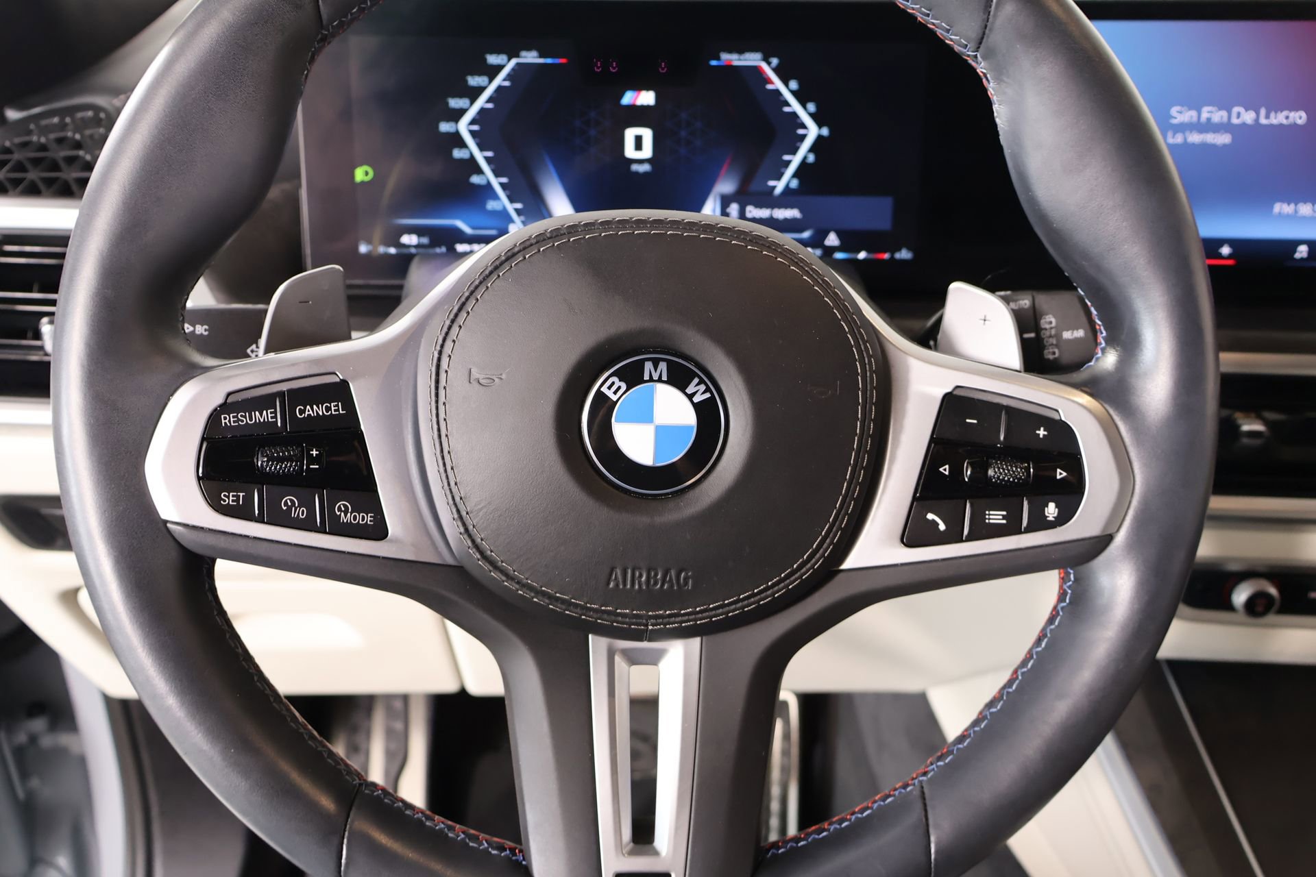 Used 2025 BMW X5 M60i AWD/4WD image 3