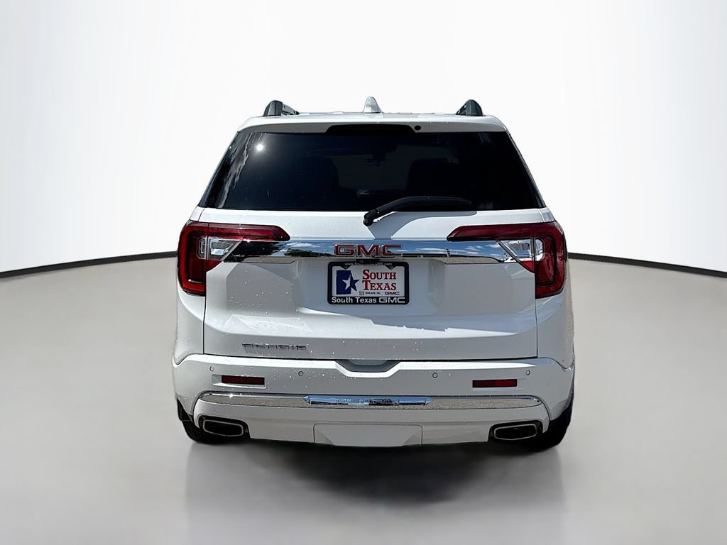 Used 2023 GMC Acadia Denali w/ Denali Technology Package FWD image 6