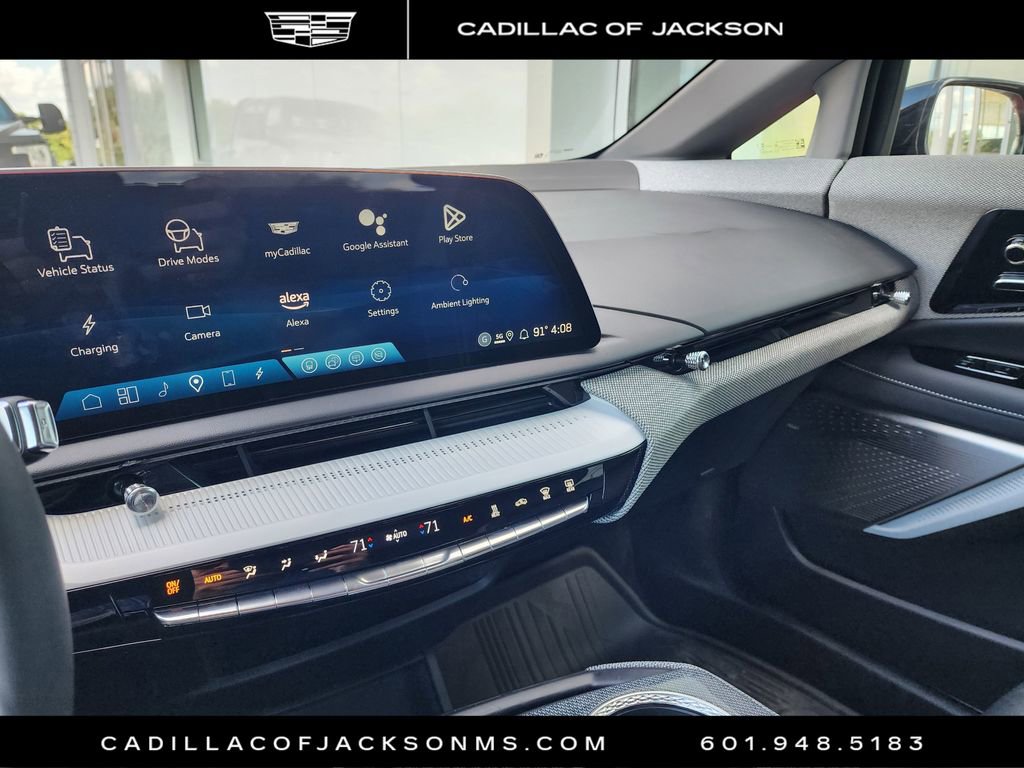 New 2025 Cadillac Optiq Sport 1 image 12