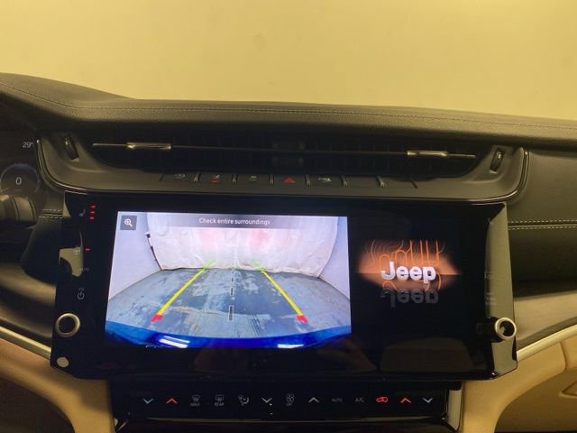 New 2026 Jeep Grand Cherokee Limited AWD/4WD image 13