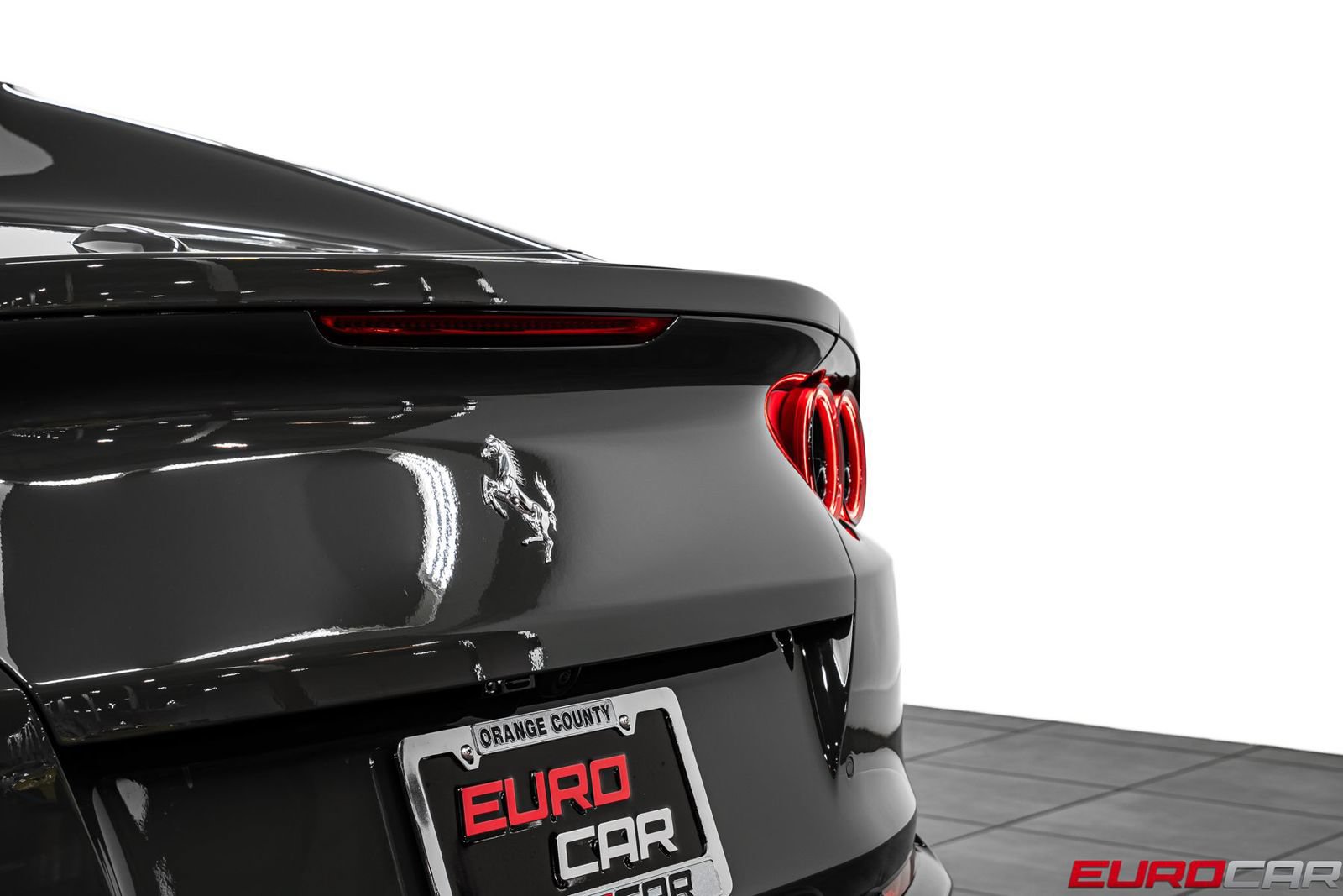 Used 2023 Ferrari 812 GTS RWD image 28