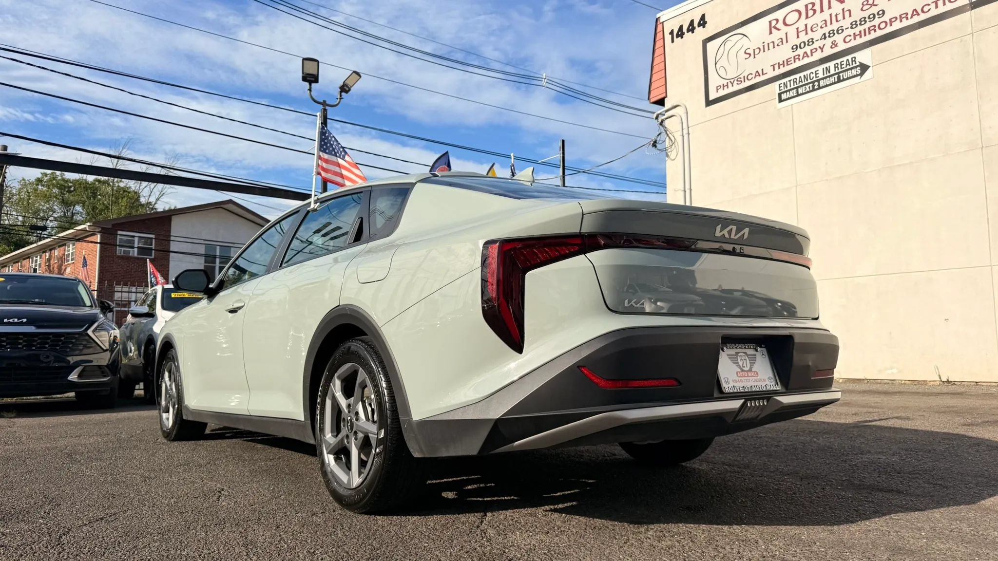 Used 2025 Kia K4 FWD image 8