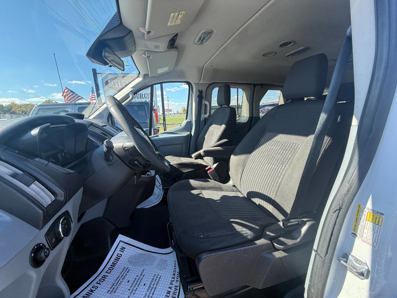 Used 2017 Ford Transit 150 XL RWD image 8