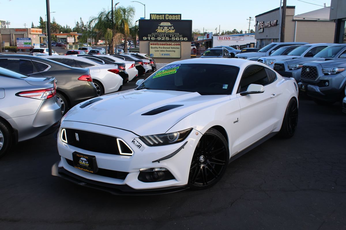 Used 2016 Ford Mustang GT w/ Interior & Wheel Package RWD image 37