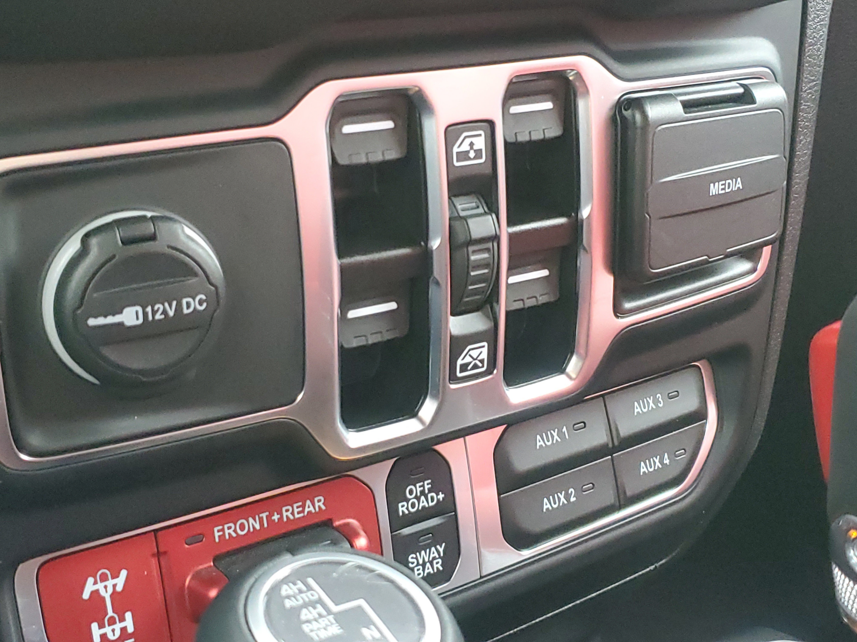 Used 2024 Jeep Wrangler Unlimited Rubicon 392 AWD/4WD image 25