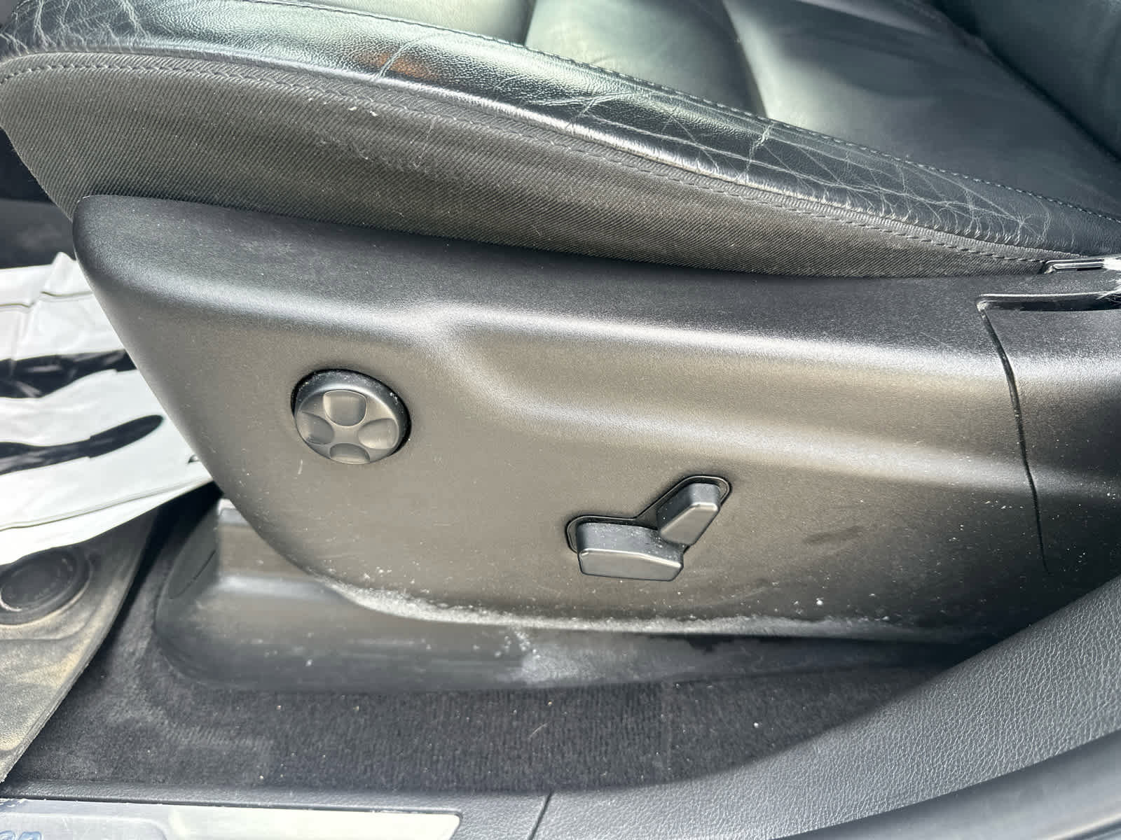 Used 2019 Jeep Grand Cherokee Limited image 25