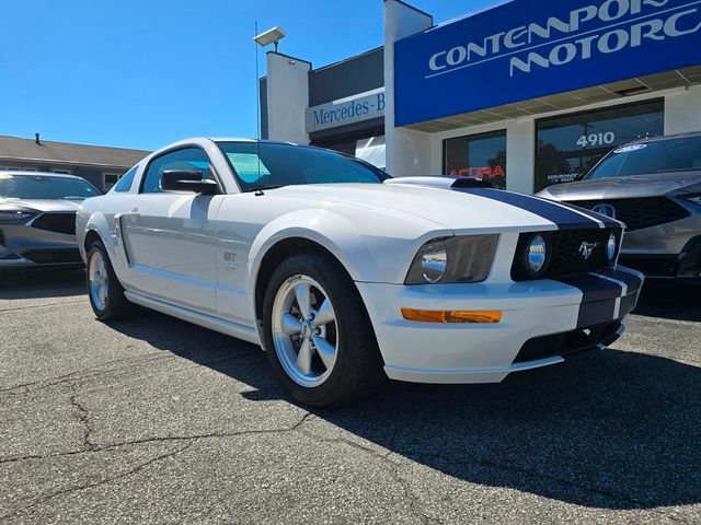 Used 2007 Ford Mustang GT Premium RWD image 2