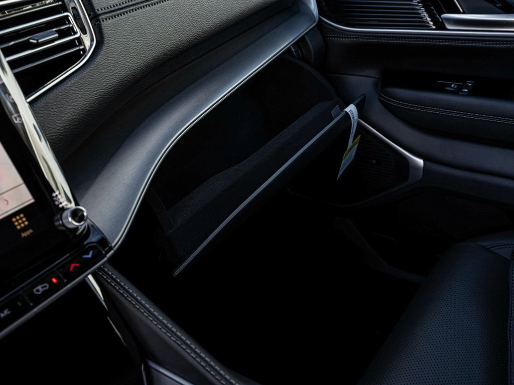 New 2025 Jeep Wagoneer Series II image 19