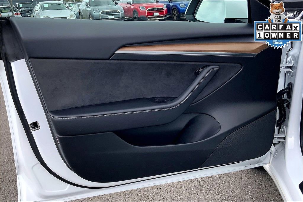 Used 2022 Tesla Model 3 Performance image 23