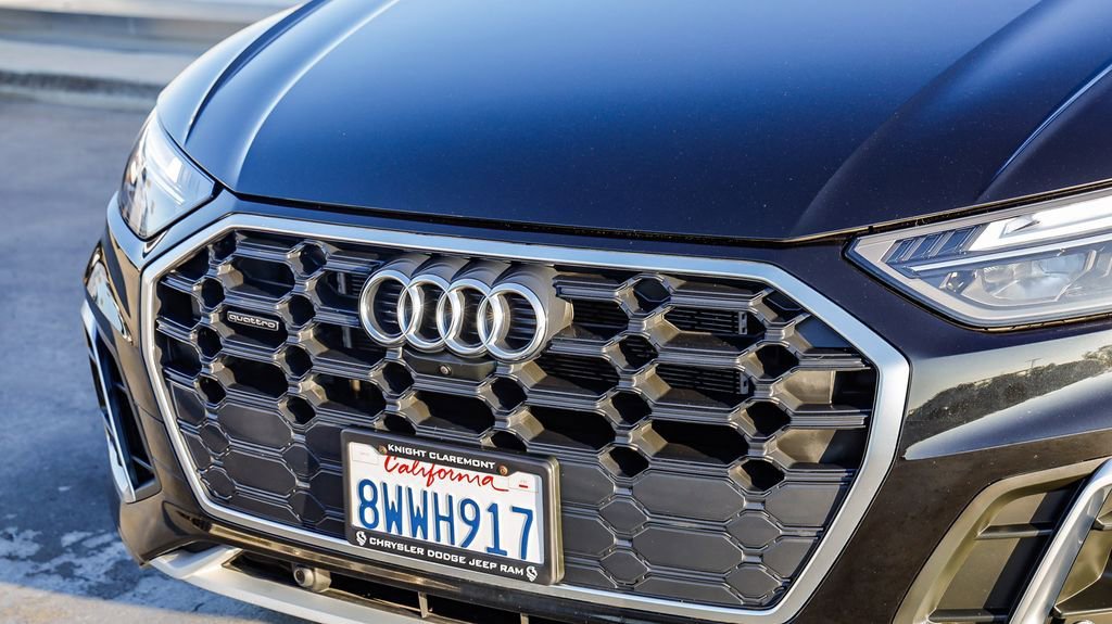 Used 2021 Audi Q5 e Premium Plus w/ Premium Plus Package image 6