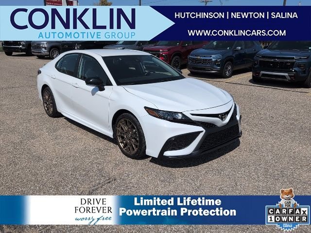 Used 2024 Toyota Camry SE