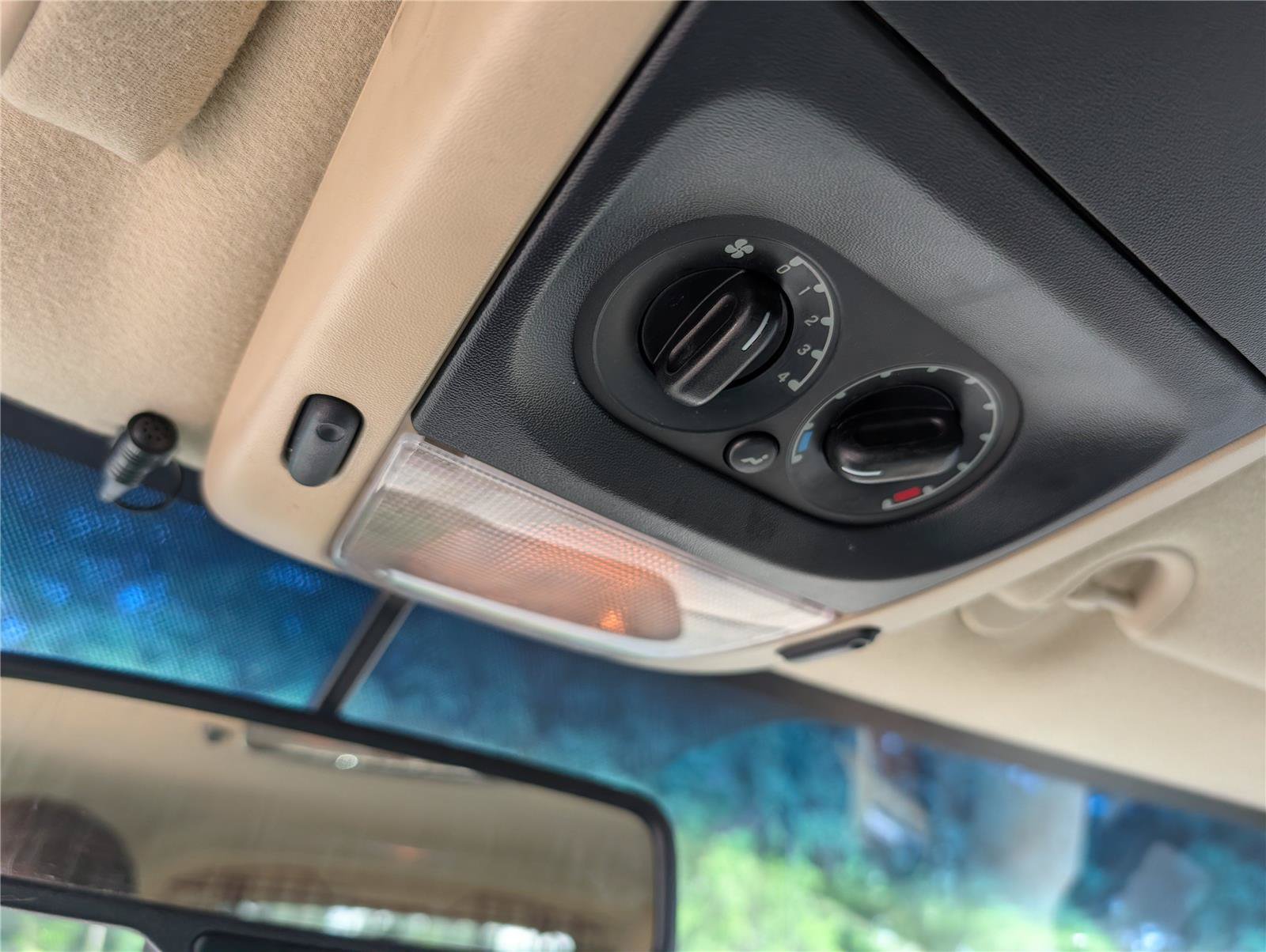 Used 2006 Ford Explorer Eddie Bauer RWD image 19