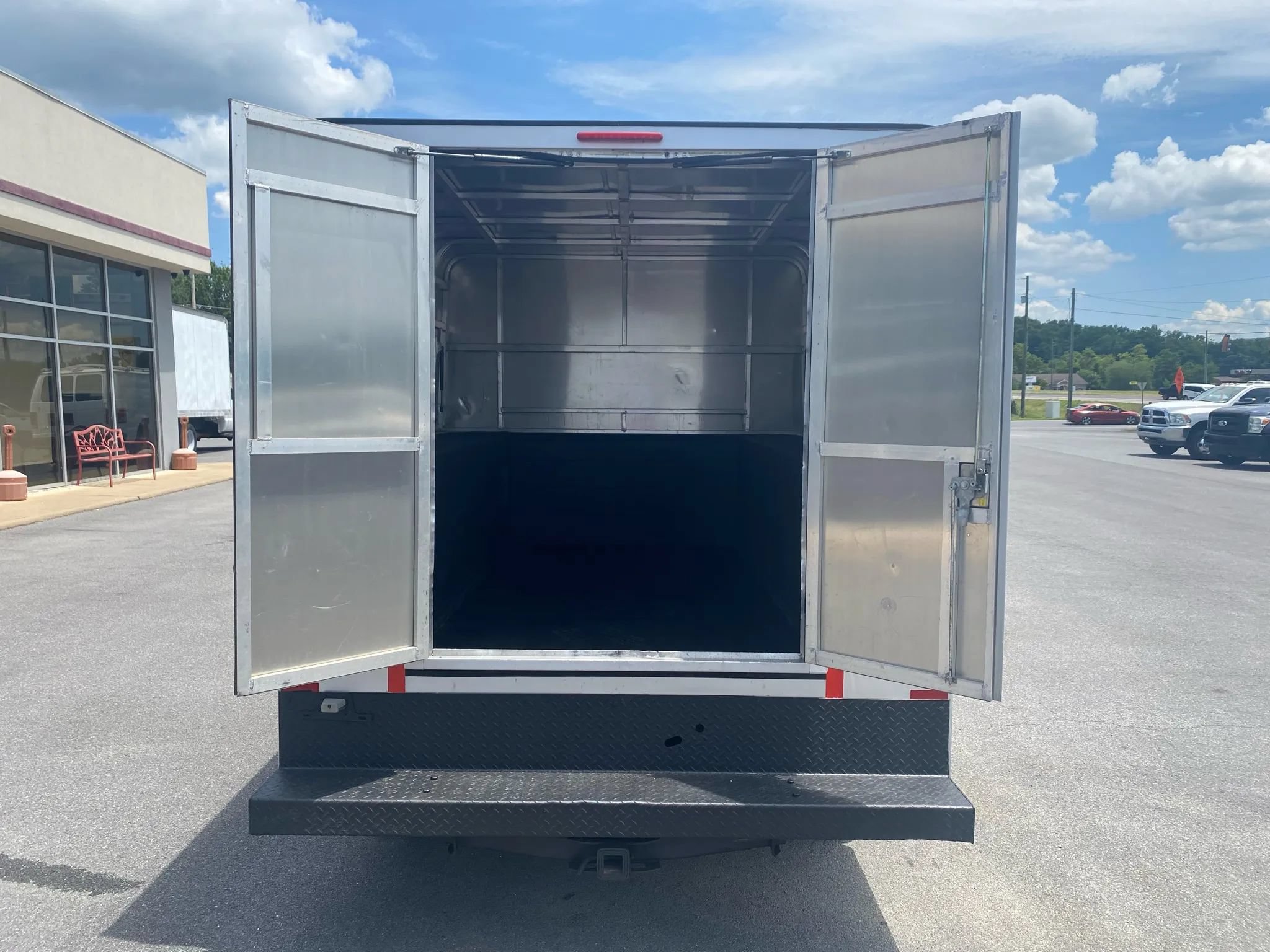 Used 2015 Ford F250 XL RWD image 18