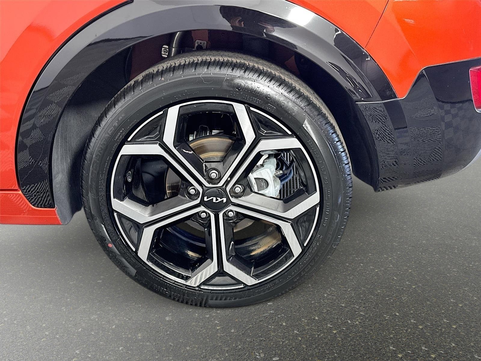 Certified 2023 Kia Niro EX Touring FWD image 31