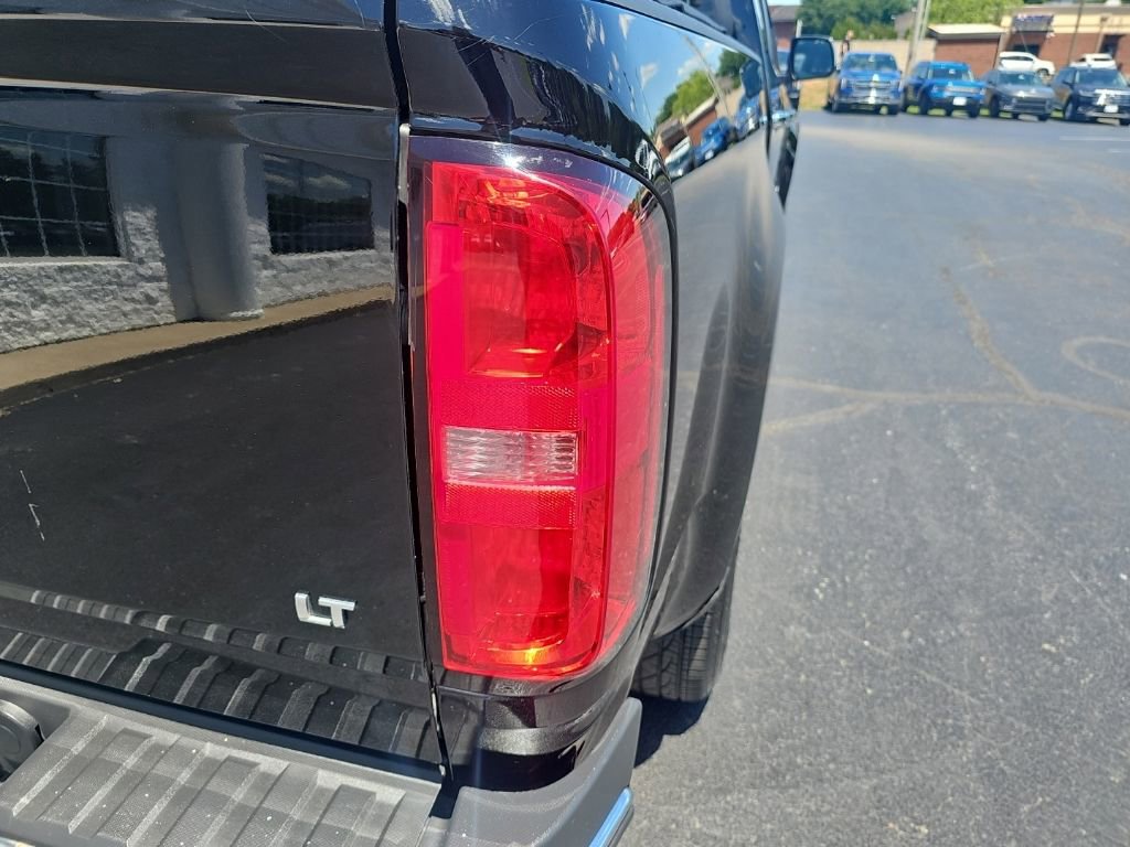 Used 2015 Chevrolet Colorado LT w/ Luxury Package RWD image 6