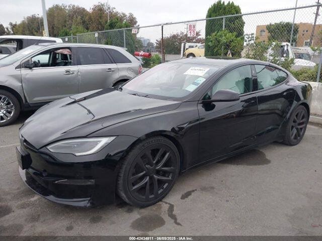 Used 2022 Tesla Model S Plaid AWD/4WD image 3