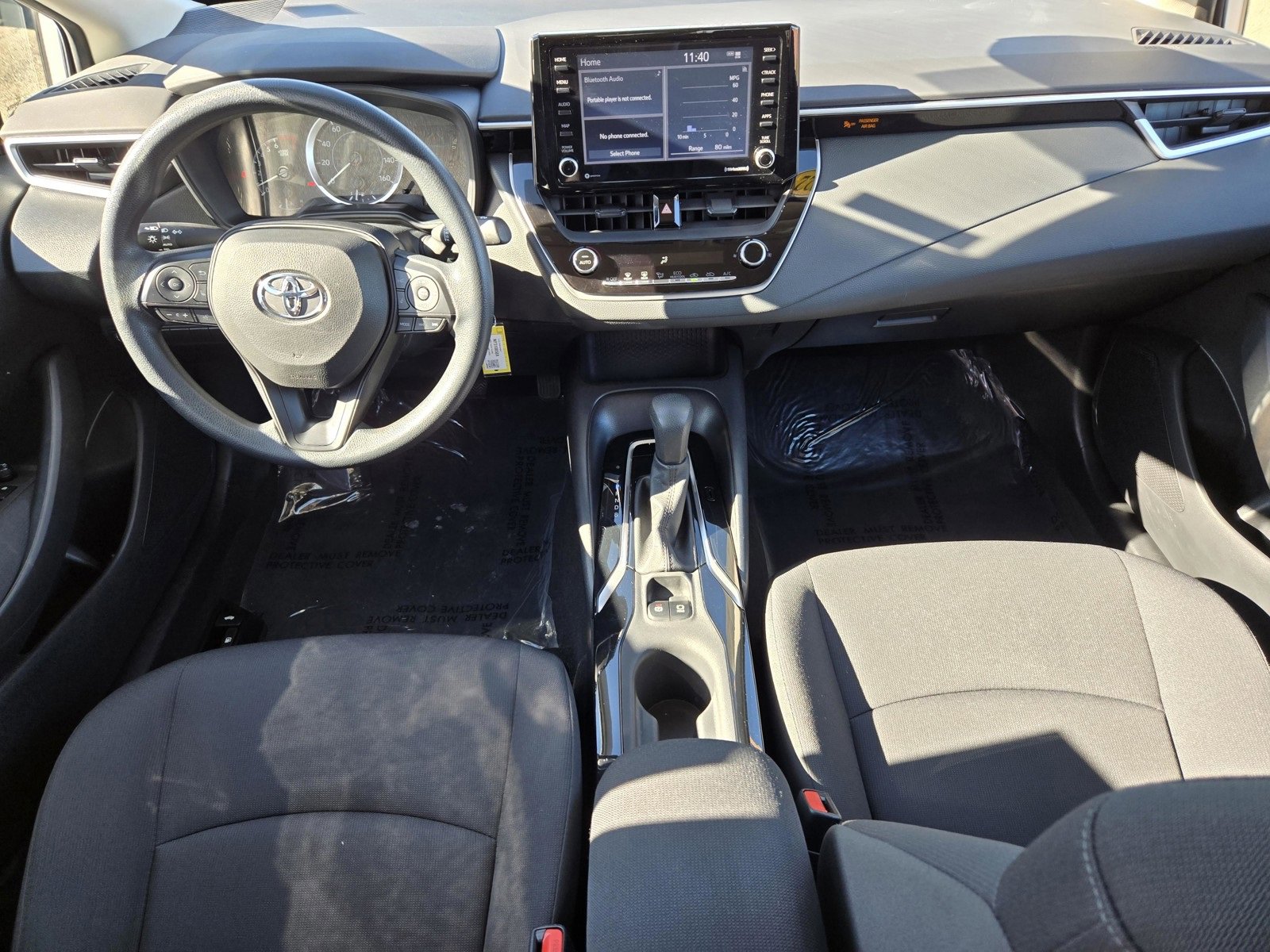 Used 2022 Toyota Corolla LE image 12