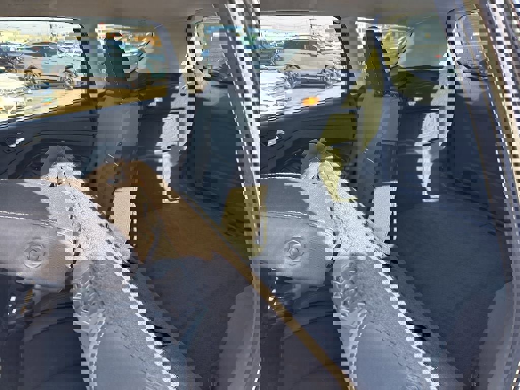 Used 2015 Ford Escape SE image 33