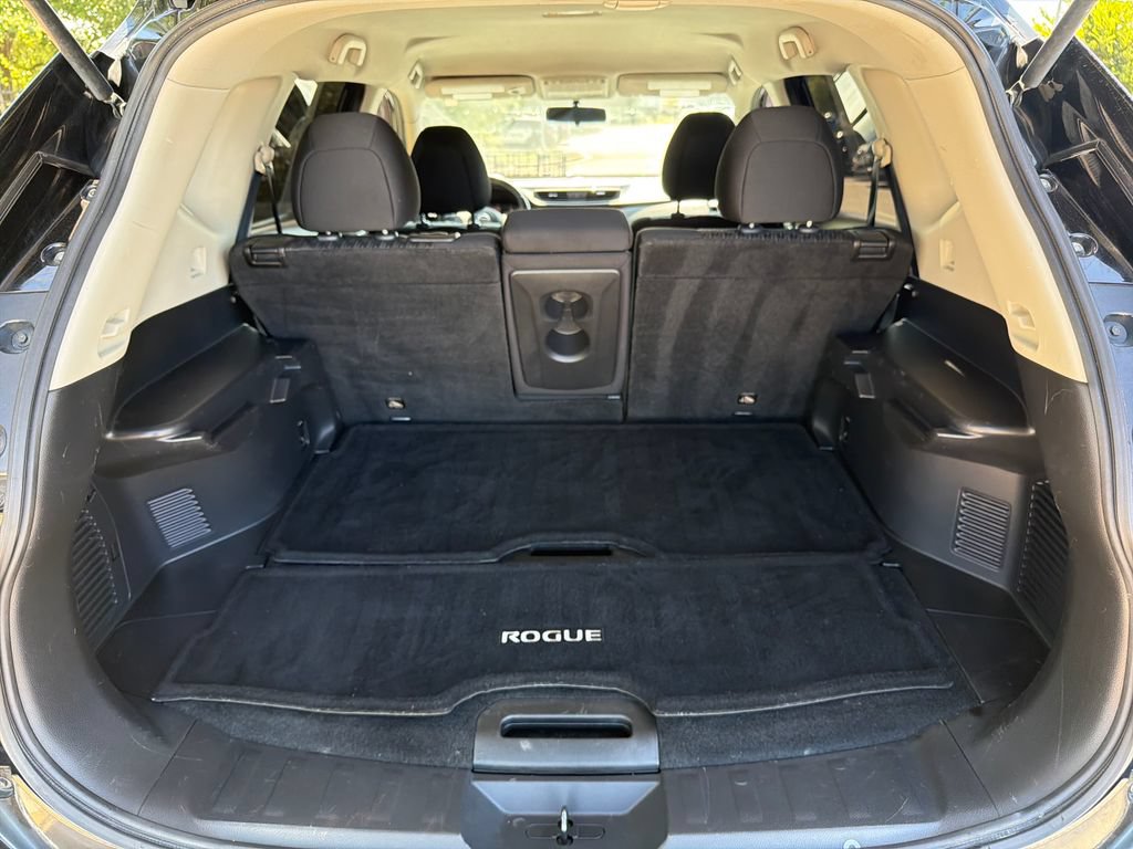 Used 2018 Nissan Rogue S w/ S Value Package FWD image 40