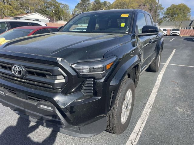 Used 2024 Toyota Tacoma SR5 image 3